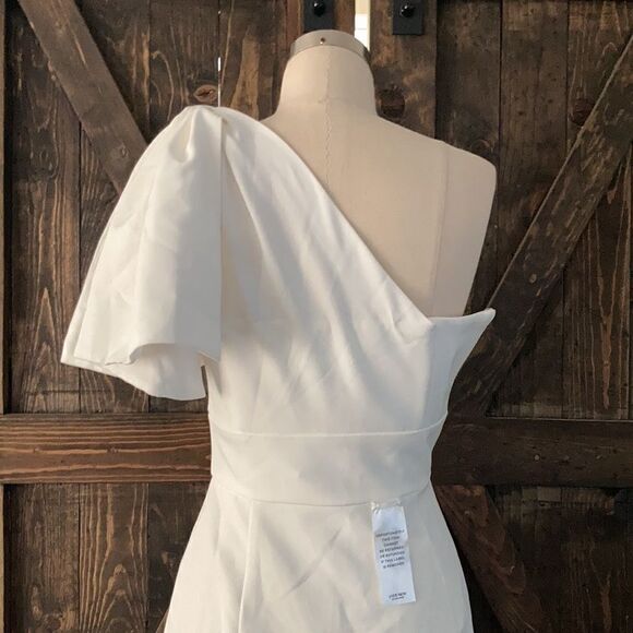 Forever New Porcelain Bessy One Shoulder Bow Dress - Picture 7 of 16